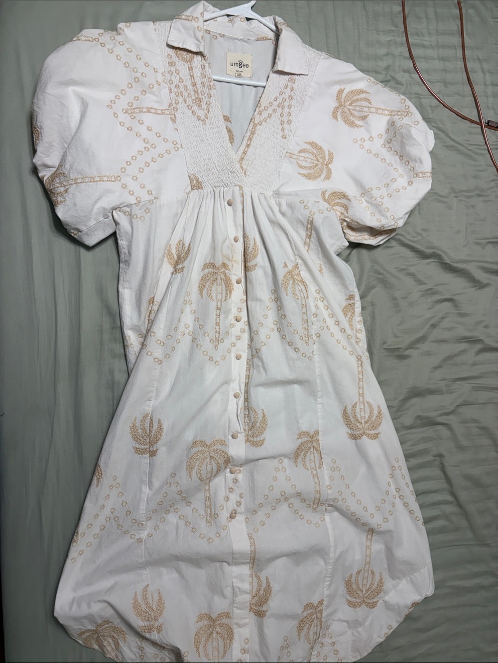 Umgee White Dress with Beige Embroidered Motifs